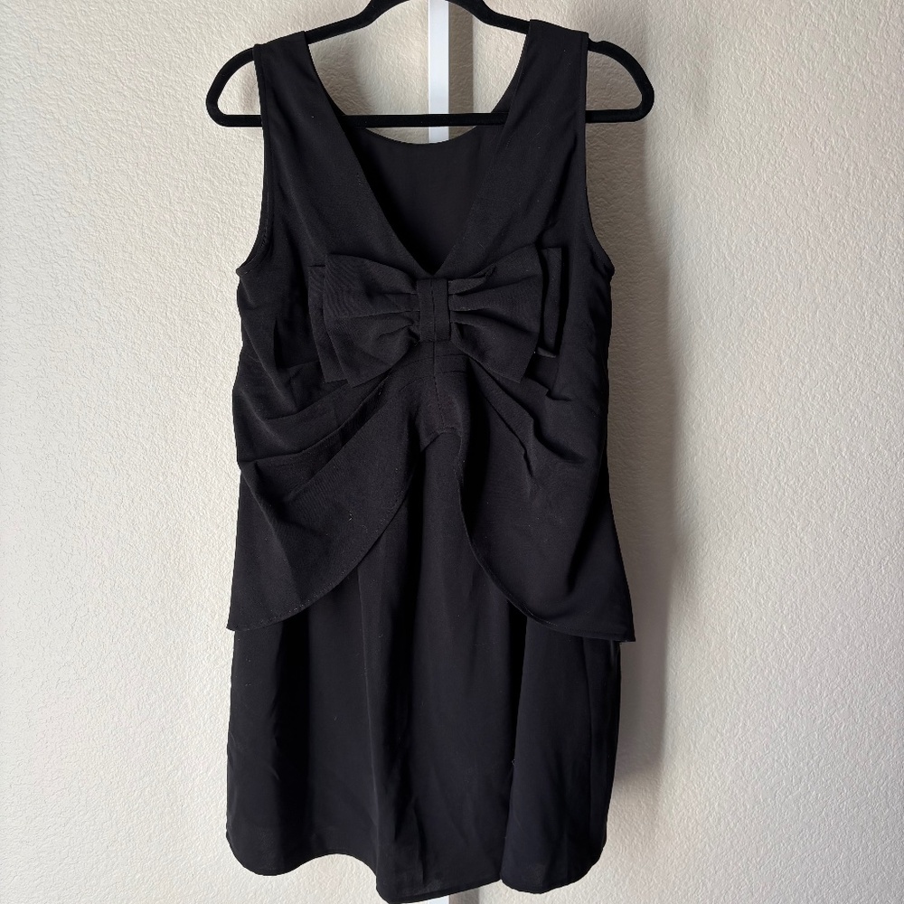 See U Soon Black Lined Dress with Bow on Back